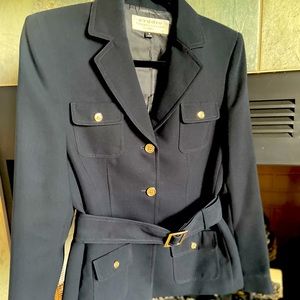 Studio Tahari-Levine belted Navy Blazer
